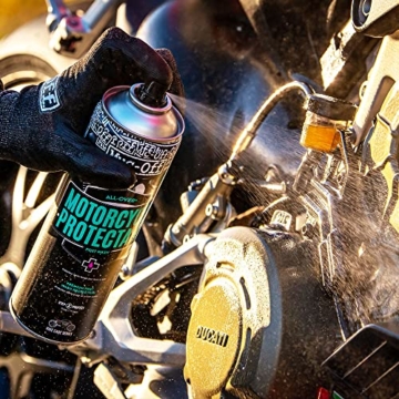 Muc-Off Ultimates Motorrad Pflegeset - Must-Have Motorrad Zubehör für Reinigung, Schutz und Ölen Ihres Motorrads – Enthält Motorrad Reiniger, Motorrad Politur, Microfasertuch und Mehr - 4